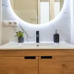 Espaciosa Casa Con 3 En * Santander