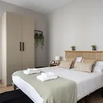 Lägenhet Espaciosa Casa Con 3 En