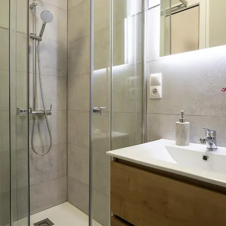 Espaciosa Casa Con 3 En Apartament Santander