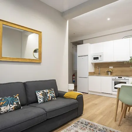 Espaciosa Casa Con 3 En Apartment *