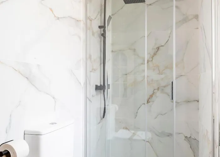 Espaciosa Casa Con 3 En Apartment